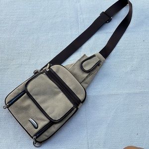Travelon sling bag